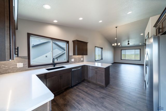 549 DENALI DR, Box Elder, SD 57719