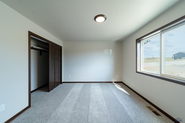 549 DENALI DR, Box Elder, SD 57719
