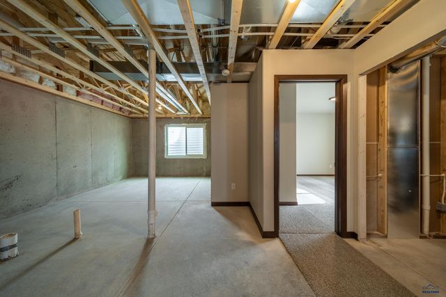 549 DENALI DR, Box Elder, SD 57719