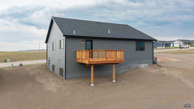 549 DENALI DR, Box Elder, SD 57719