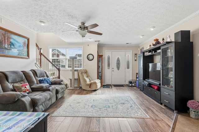 5403 Skeffington Way, Louisville, KY 40241