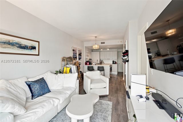 501 NE 31st St 3504, Miami, FL 33137