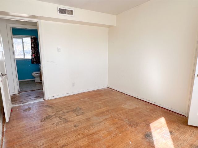 2262 38th A, Los Alamos, NM 87544