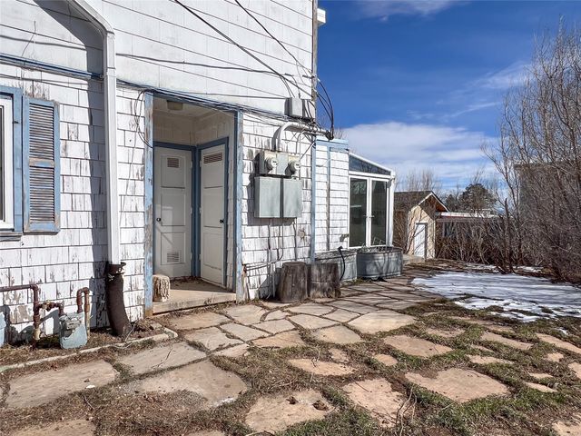 2262 38th A, Los Alamos, NM 87544