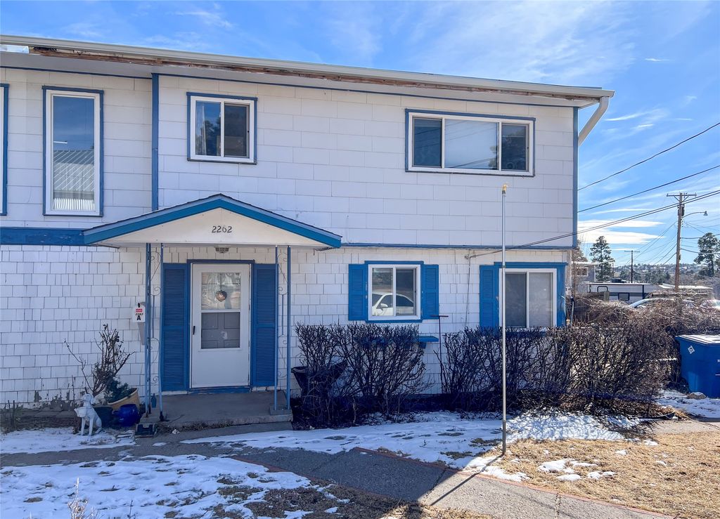 2262 38th A, Los Alamos, NM 87544