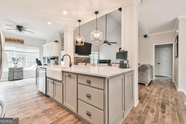 3653 Elinburg Cove Trail, Buford, GA 30519