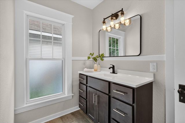 1654 Horton Avenue SE, Grand Rapids, MI 49507