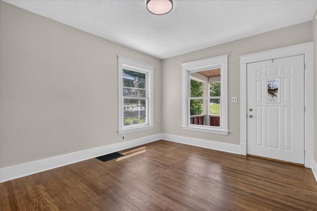 1654 Horton Avenue SE, Grand Rapids, MI 49507