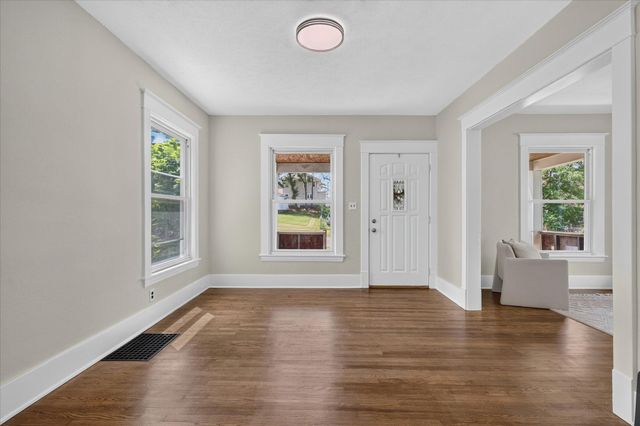 1654 Horton Avenue SE, Grand Rapids, MI 49507