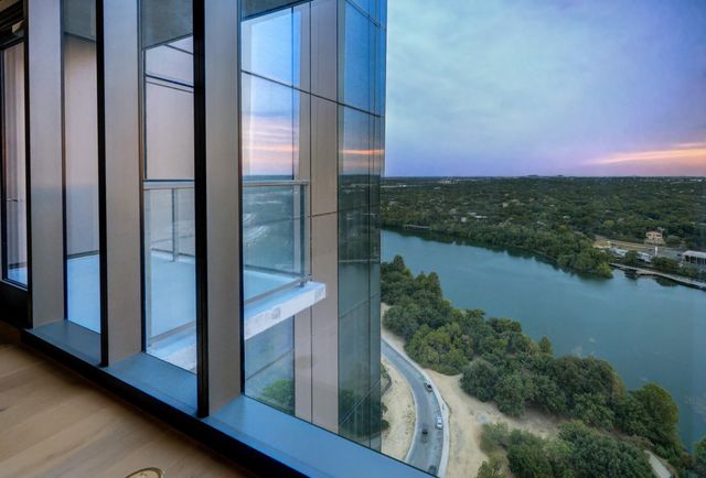 44 East Ave 2511, Austin, TX 78701