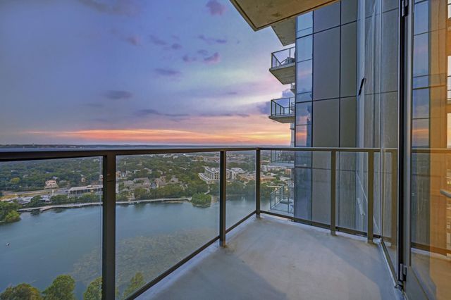 44 East Ave 2511, Austin, TX 78701