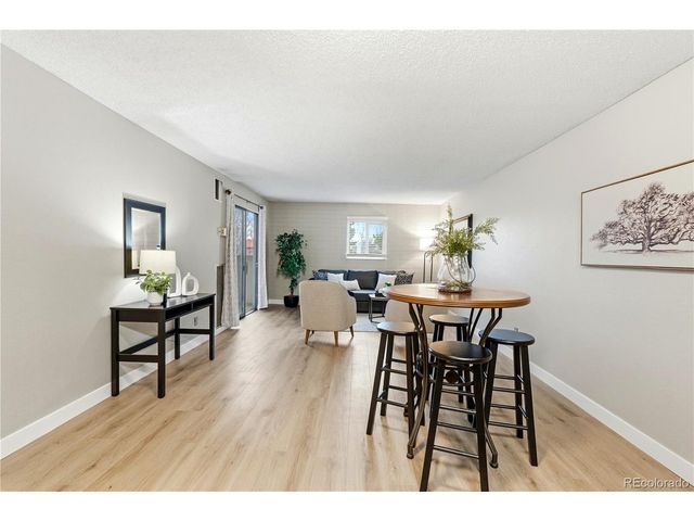 2880 S Locust St 200S, Denver, CO 80222