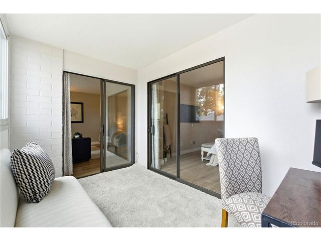 2880 S Locust St 200S, Denver, CO 80222