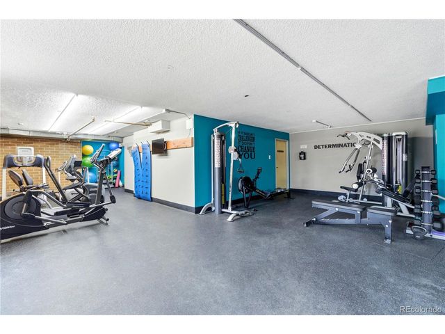 2880 S Locust St 200S, Denver, CO 80222