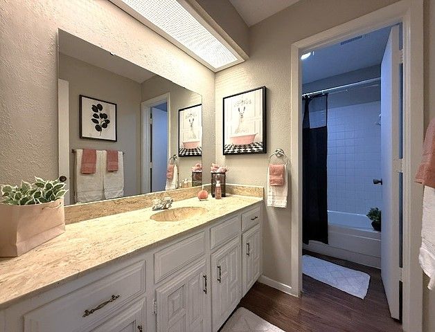 6912 Westglen Drive, Fort Worth, TX 76133