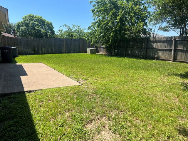 6912 Westglen Drive, Fort Worth, TX 76133