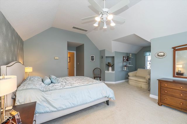 3973 Brockton Manor S Drive, Greenwood, IN 46143