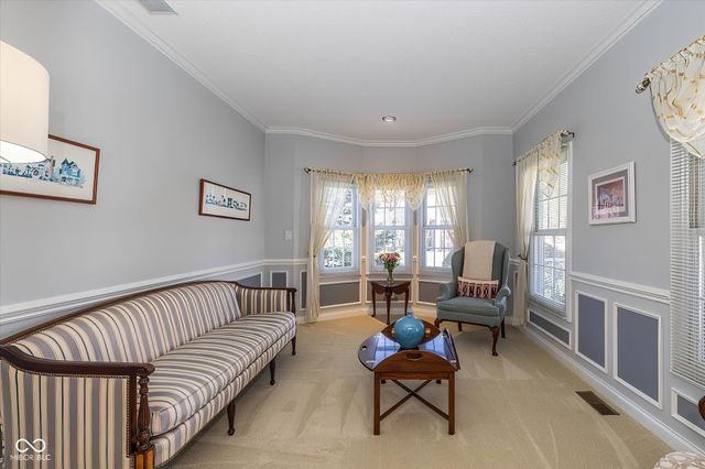 3973 Brockton Manor S Drive, Greenwood, IN 46143