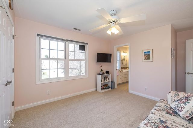 3973 Brockton Manor S Drive, Greenwood, IN 46143