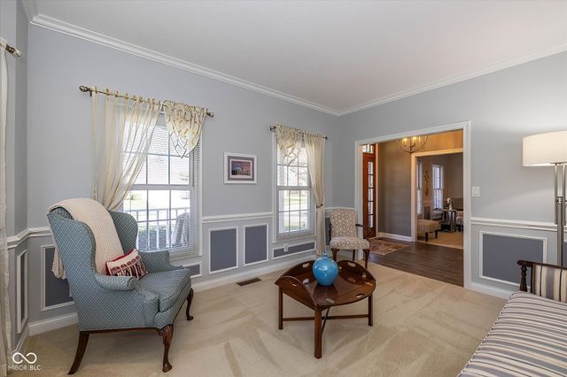 3973 Brockton Manor S Drive, Greenwood, IN 46143