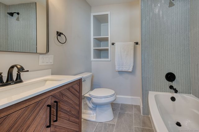 24 Troy Street, West Hartford, CT 06119