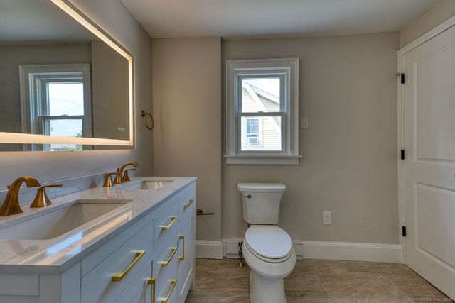 24 Troy Street, West Hartford, CT 06119