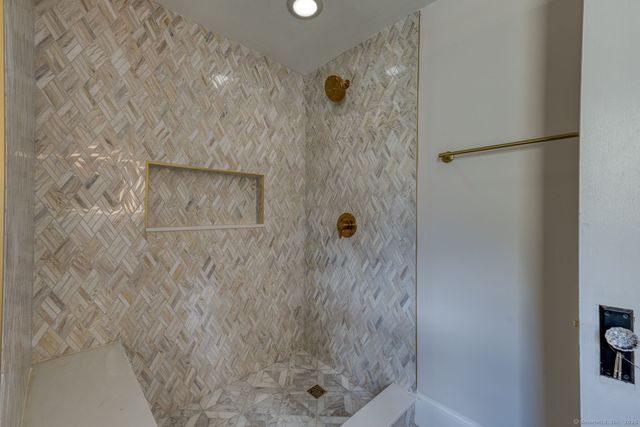 24 Troy Street, West Hartford, CT 06119