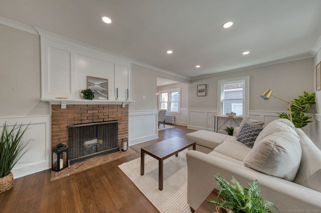 24 Troy Street, West Hartford, CT 06119