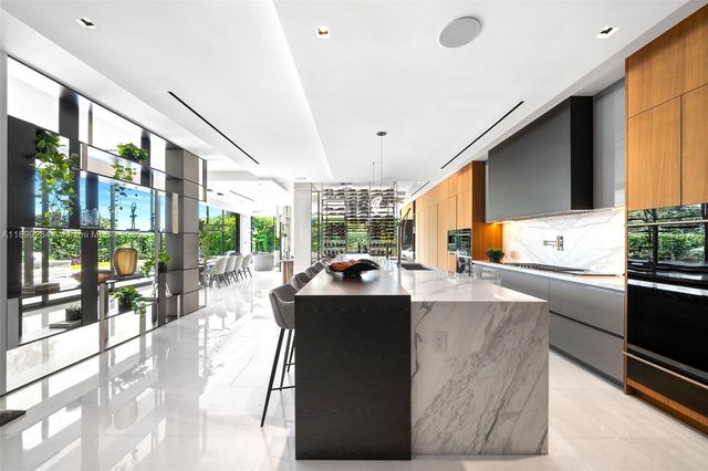 790 Lake Rd, Miami, FL 33137