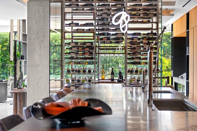 790 Lake Rd, Miami, FL 33137