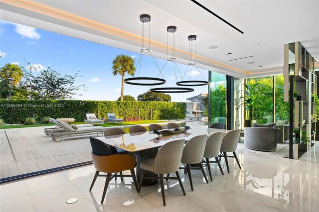 790 Lake Rd, Miami, FL 33137