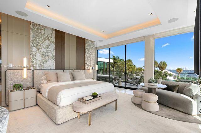 790 Lake Rd, Miami, FL 33137