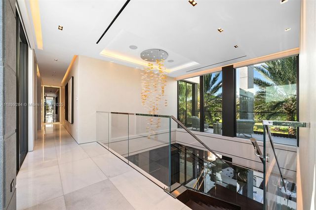 790 Lake Rd, Miami, FL 33137