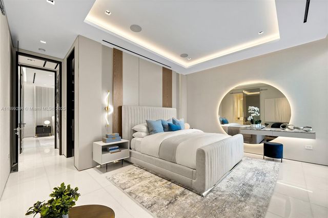 790 Lake Rd, Miami, FL 33137