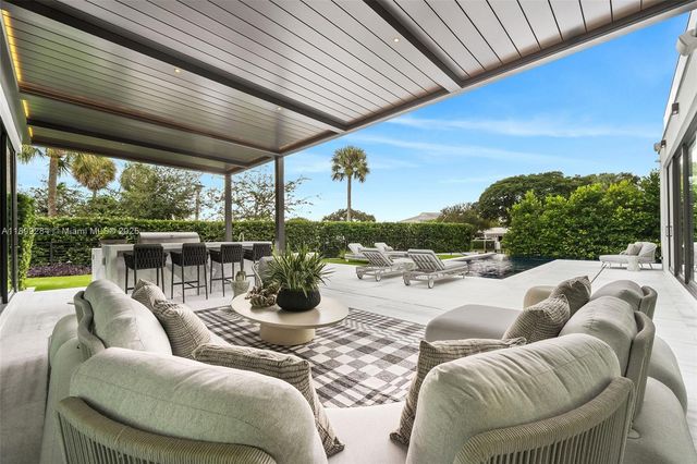 790 Lake Rd, Miami, FL 33137