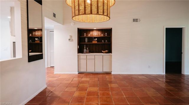 1826 Kings Lake BLVD 203, Naples, FL 34112