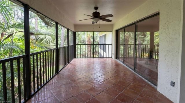 1826 Kings Lake BLVD 203, Naples, FL 34112
