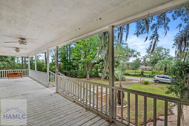 15 Laurel Drive, Midway, GA 31320