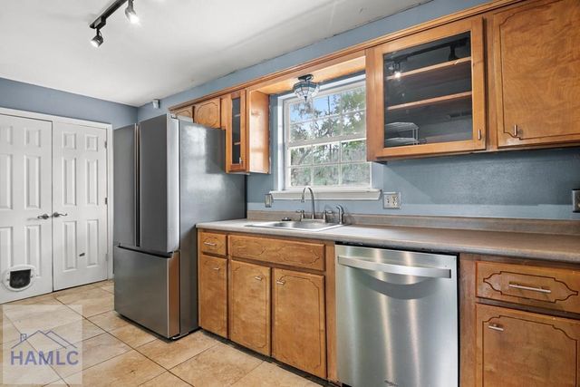15 Laurel Drive, Midway, GA 31320