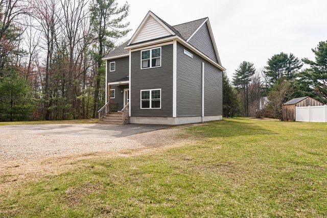 10 Norway Plains Road, Rochester, NH 03868