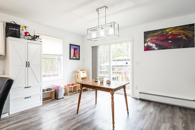 10 Norway Plains Road, Rochester, NH 03868