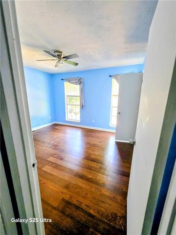 852 Glynn Oaks Drive, Clarkston, GA 30021