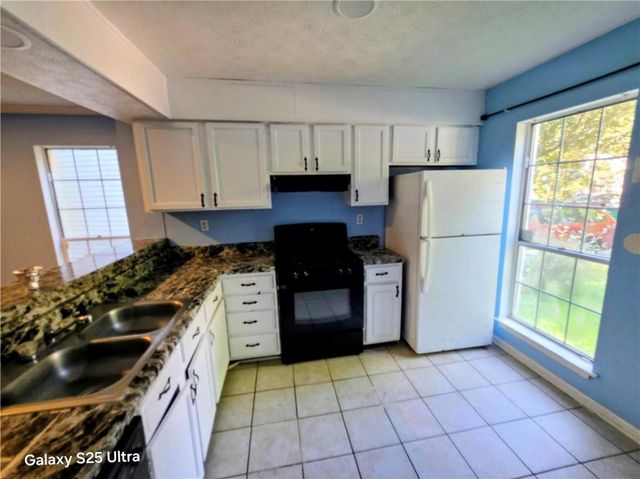 852 Glynn Oaks Drive, Clarkston, GA 30021