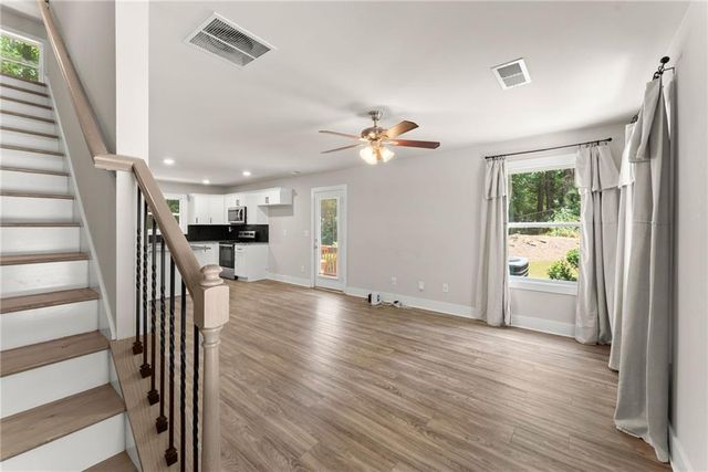 347 Shalloway Drive NE, Kennesaw, GA 30144