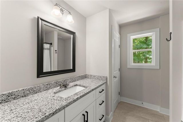347 Shalloway Drive NE, Kennesaw, GA 30144