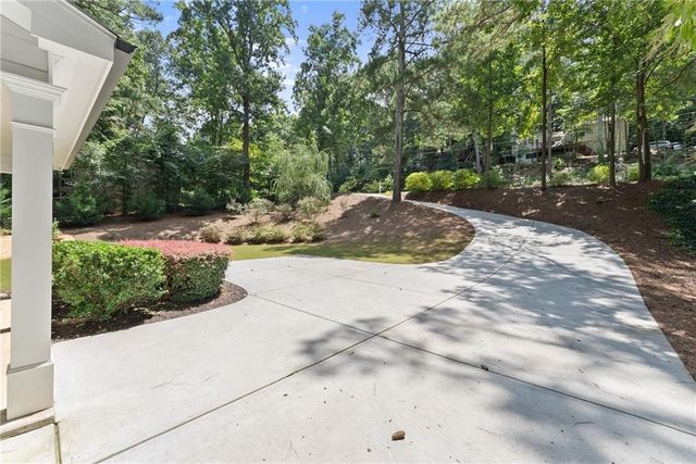 347 Shalloway Drive NE, Kennesaw, GA 30144