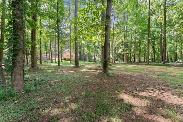 347 Shalloway Drive NE, Kennesaw, GA 30144