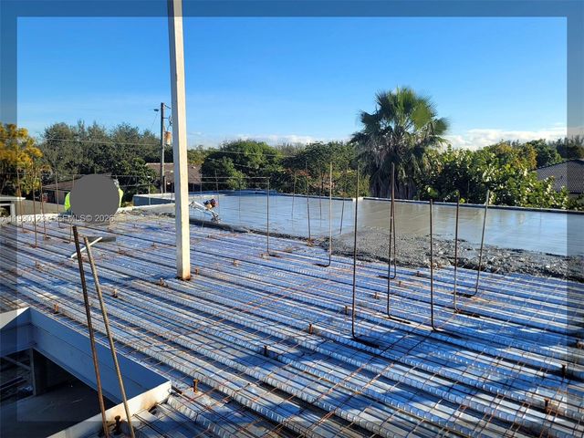 9895 NW 26th St, Doral, FL 33172