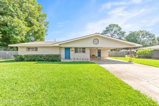 206 Maple Drive, Lafayette, LA 70506