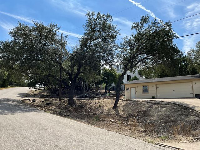 20904, 20906 Tomahawk ST, Lago Vista, TX 78645